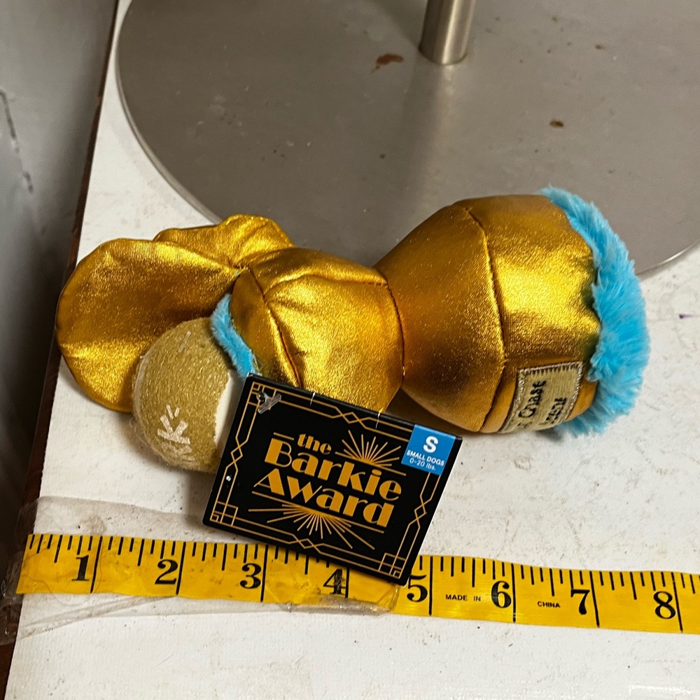 BARKBOX The Barkie Award Dog Toy Trophy - Picture 2 of 7